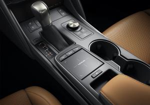Lexus IS300 2020 года  (NA)